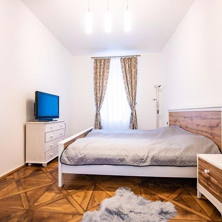 Apartment Amalia Sibiu Esterno foto