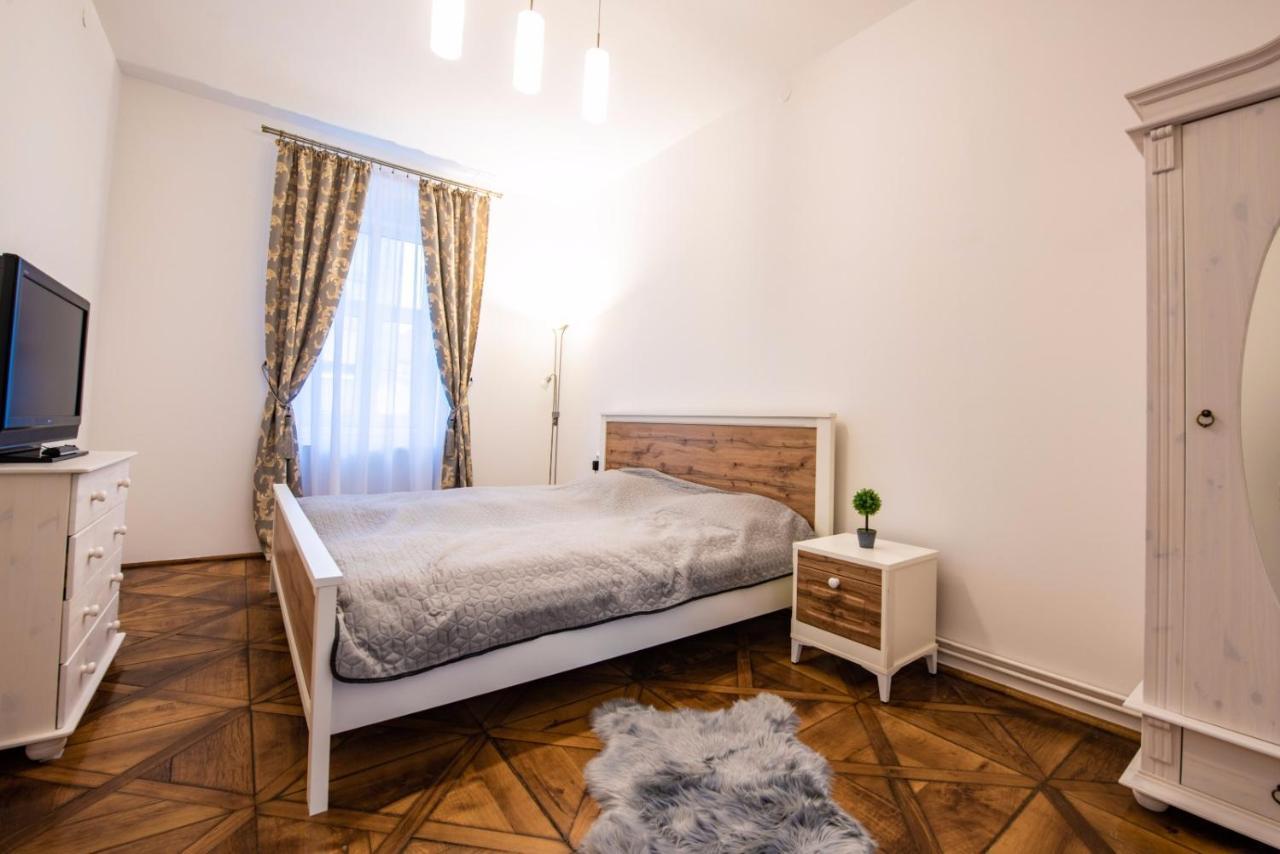 Apartment Amalia Sibiu Esterno foto