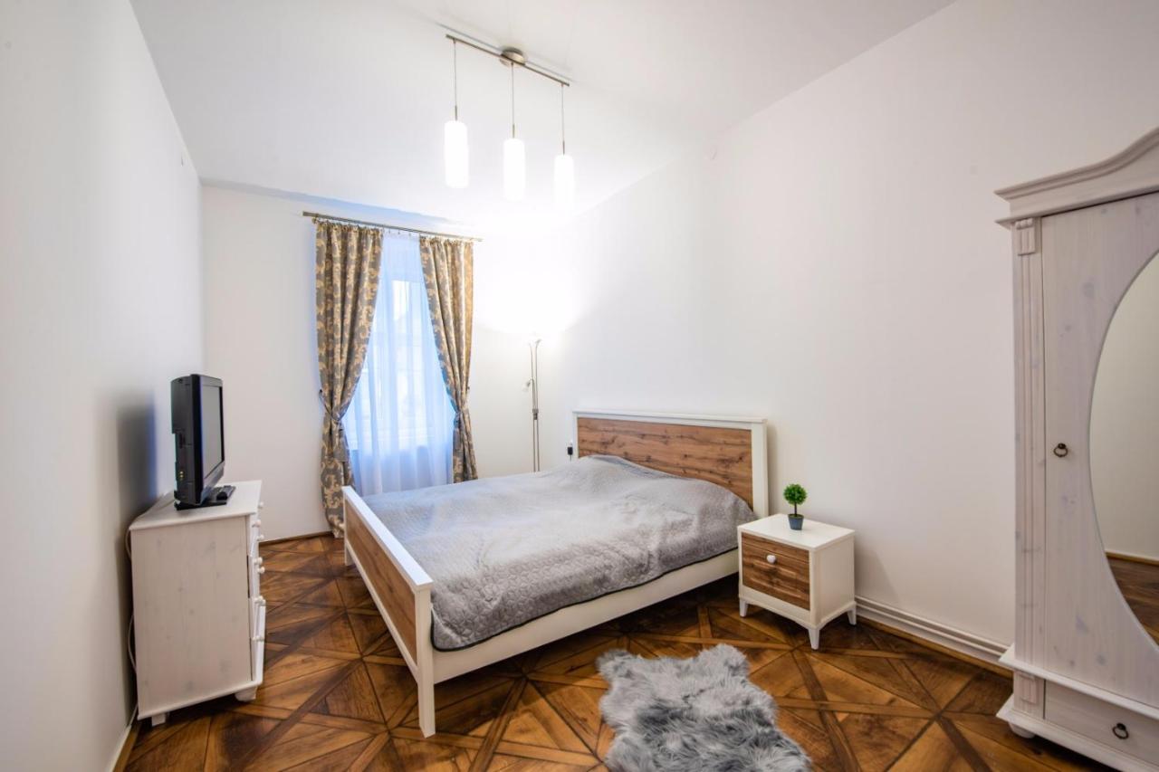 Apartment Amalia Sibiu Esterno foto